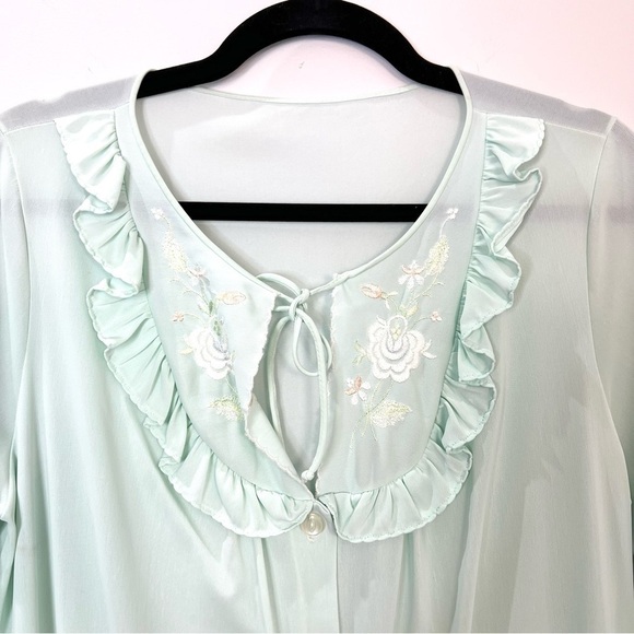 Vintage Mint Green Ruffle Embroidered Button Front Maxi Robe - Picture 7 of 11